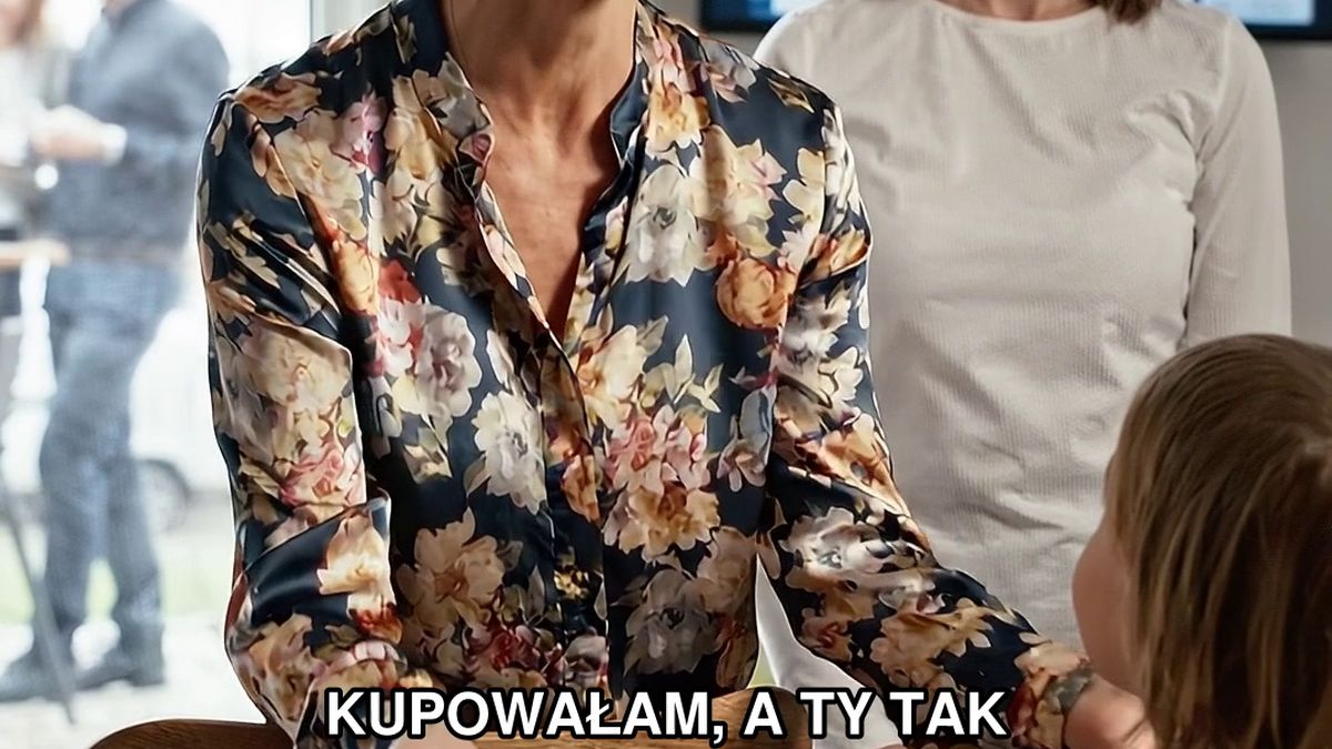 **Córka nie musi cię przytulać, babciu. I nigdy nie musiała**